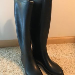 Areva rubber Riding boots size 38 Euro (around a size 8 US)